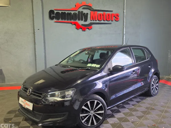 Volkswagen Polo Hatchback, Petrol, 2012, Black