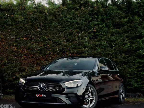 Mercedes-Benz 220 Saloon, Diesel, 2021, Black