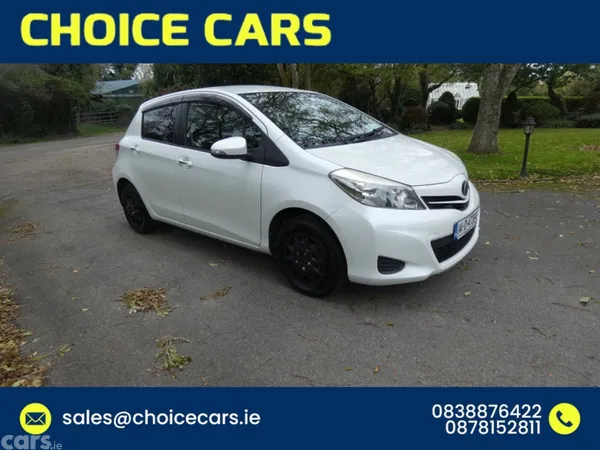 Toyota Yaris Hatchback, Petrol, 2014, White
