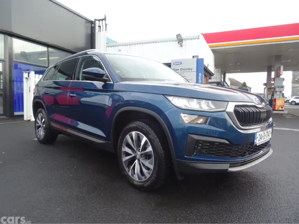 Skoda Kodiaq MPV, Diesel, 2024, Blue