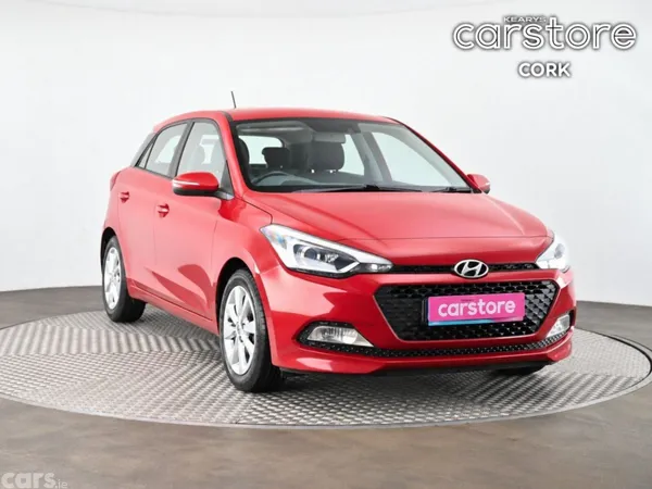 Hyundai i20 Hatchback, Petrol, 2016, Red