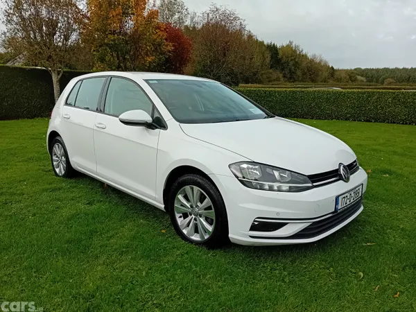 Volkswagen Golf Estate, Petrol, 2017, White