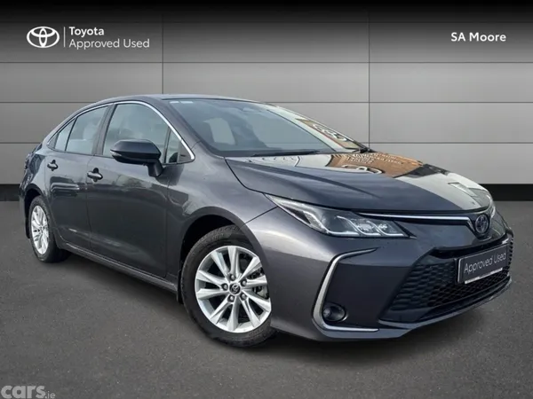 Toyota Corolla Saloon, Petrol Hybrid, 2025, Grey