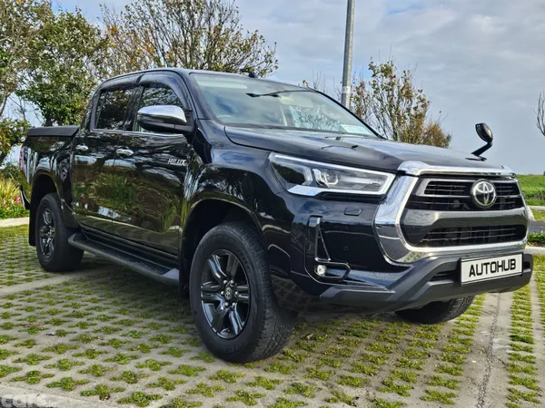 Toyota Hilux Pick Up, Diesel, 2022, Black