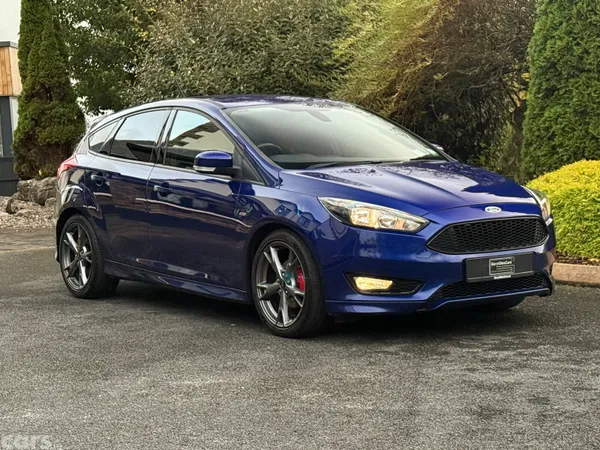 Ford Focus Hatchback, Diesel, 2018, Blue