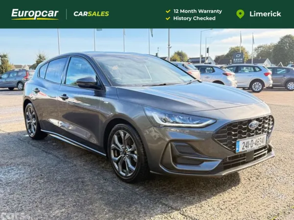 Ford Focus Hatchback, Petrol, 2024, Grey