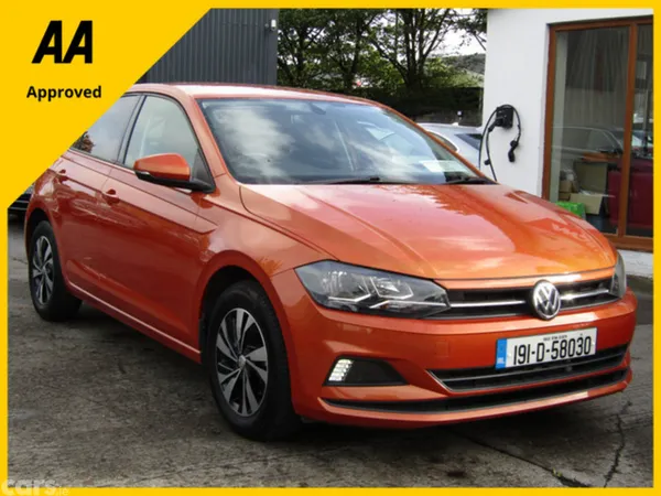 Volkswagen Polo Hatchback, Petrol, 2019, Orange