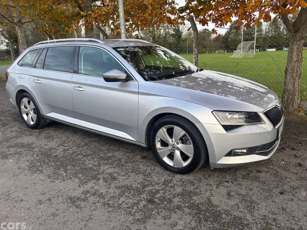 Skoda Superb Estate, Diesel, 2016, Silver
