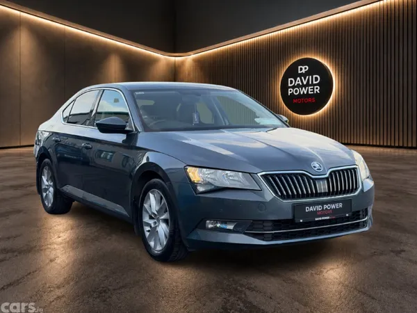 Skoda Superb Hatchback, Diesel, 2015, Grey