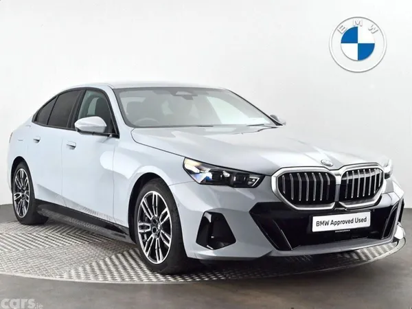 BMW 5-Series Saloon, Petrol Plug-in Hybrid, 2026, Grey