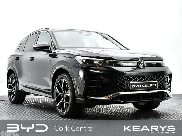 Volkswagen Tiguan SUV, Petrol Plug-in Hybrid, 2024, Black