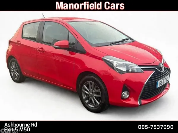 Toyota Yaris Hatchback, Petrol, 2016, Red