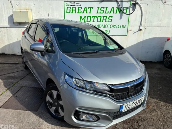 Honda Fit Hatchback, Petrol Hybrid, 2017, Silver