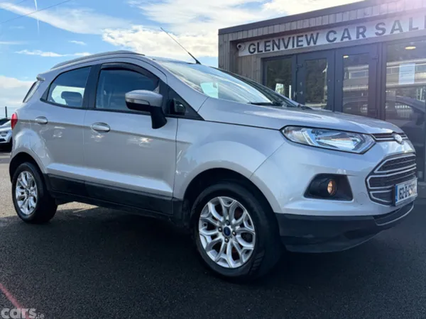 Ford EcoSport Hatchback, Petrol, 2016, Silver