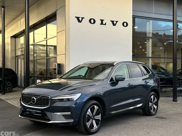 Volvo XC60 SUV, Petrol Plug-in Hybrid, 2023, Blue
