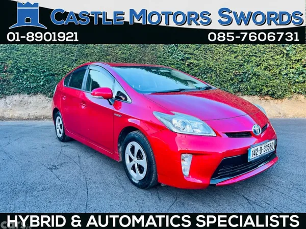 Toyota Prius Hatchback, Petrol Hybrid, 2014, Red