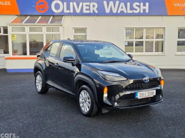 Toyota Yaris Cross SUV, Petrol Hybrid, 2023, Black
