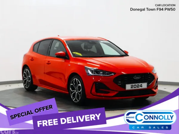 Ford Focus Hatchback, Petrol, 2024, Red