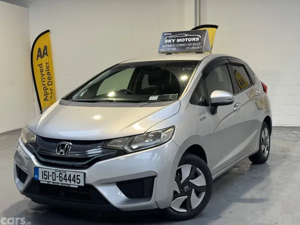 Honda Fit Hatchback, Petrol Hybrid, 2015, Silver