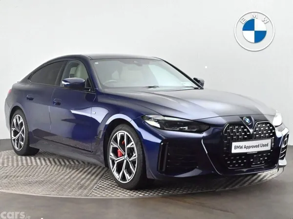 BMW 4-Series Hatchback, Diesel Hybrid, 2022, Blue