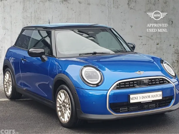 Mini Cooper Hatchback, Petrol, 2026, Blue