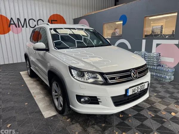Volkswagen Tiguan SUV, Petrol, 2014, White