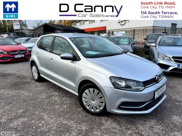Volkswagen Polo Hatchback, Petrol, 2015, Silver