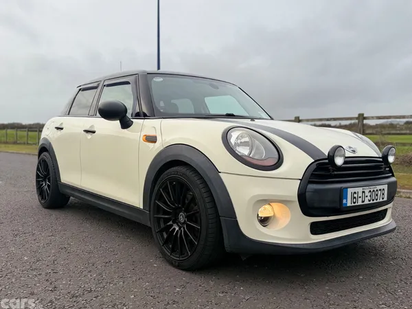 Mini One Hatchback, Diesel, 2016, White