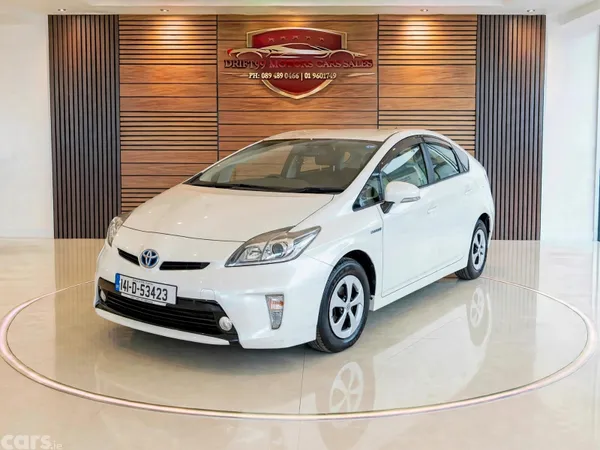 Toyota Prius Hatchback, Petrol Hybrid, 2014, White