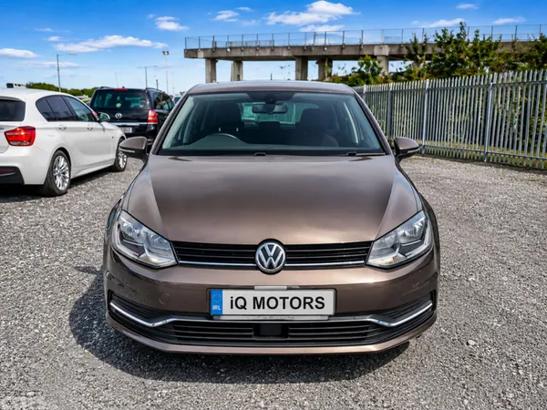 Volkswagen Polo Hatchback, Petrol, 2014, Brown