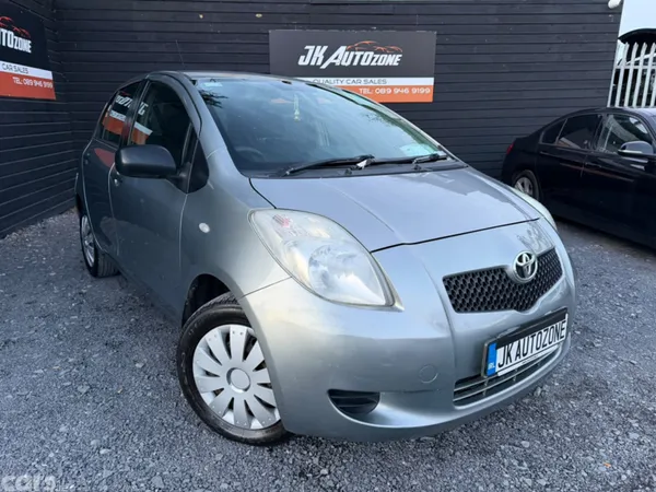 Toyota Yaris Hatchback, Petrol, 2008, Silver