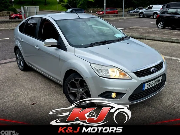 Ford Focus Hatchback, Diesel, 2009, Silver