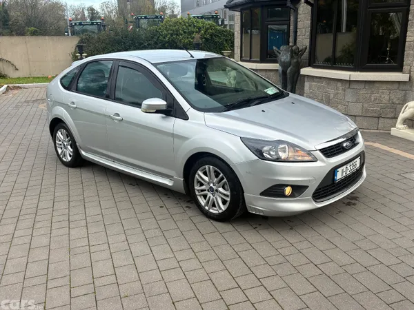 Ford Focus Hatchback, Diesel, 2011, Grey