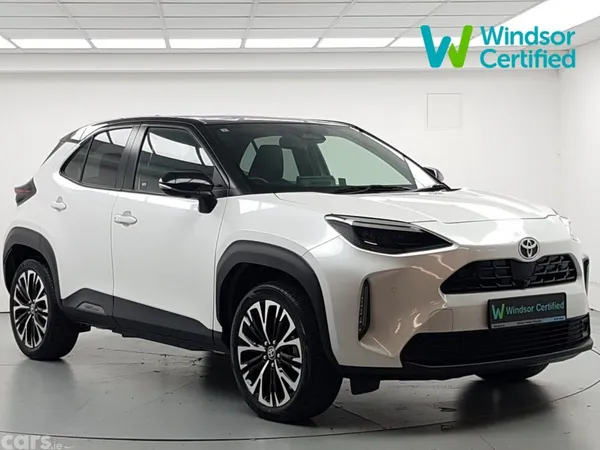 Toyota Yaris Cross SUV, Petrol Hybrid, 2024, White