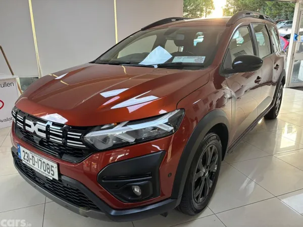 Dacia Jogger MPV, Petrol, 2023, Orange