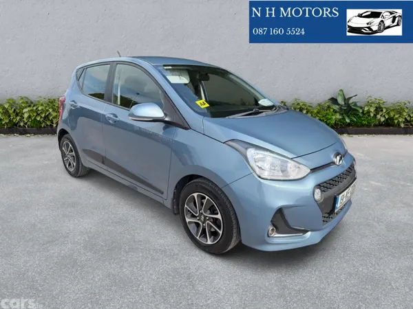 Hyundai i10 Hatchback, Petrol, 2019, Blue