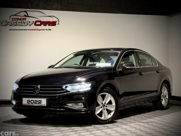 Volkswagen Passat Saloon, Diesel, 2022, Black