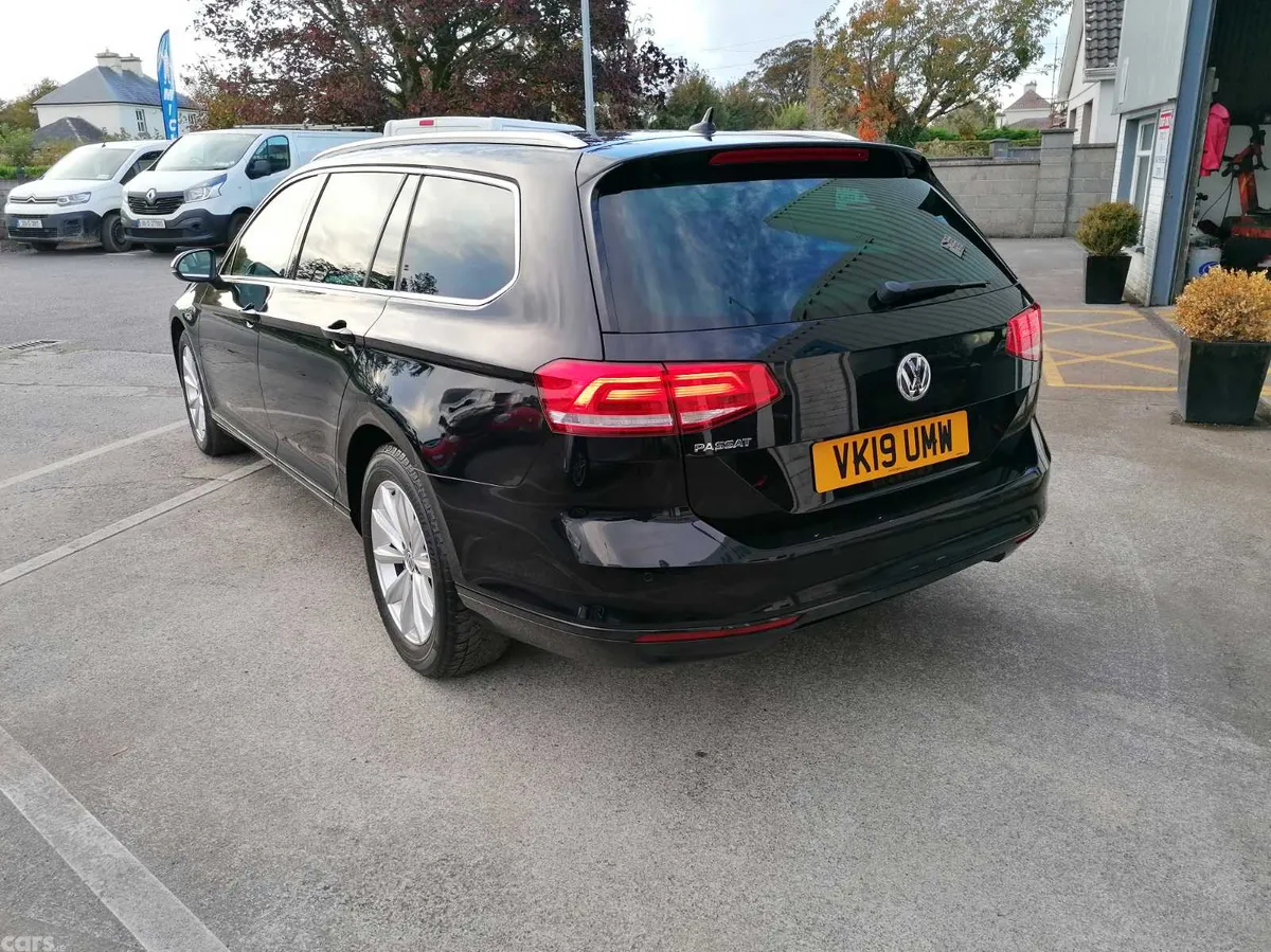 Volkswagen Passat Estate, Diesel, 2019, Black