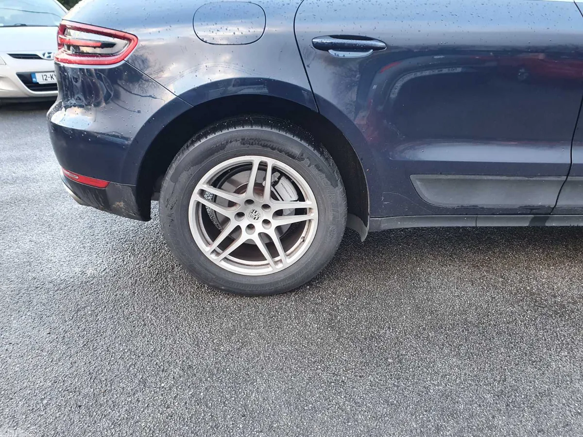 Porsche Macan SUV, Diesel, 2016, Blue