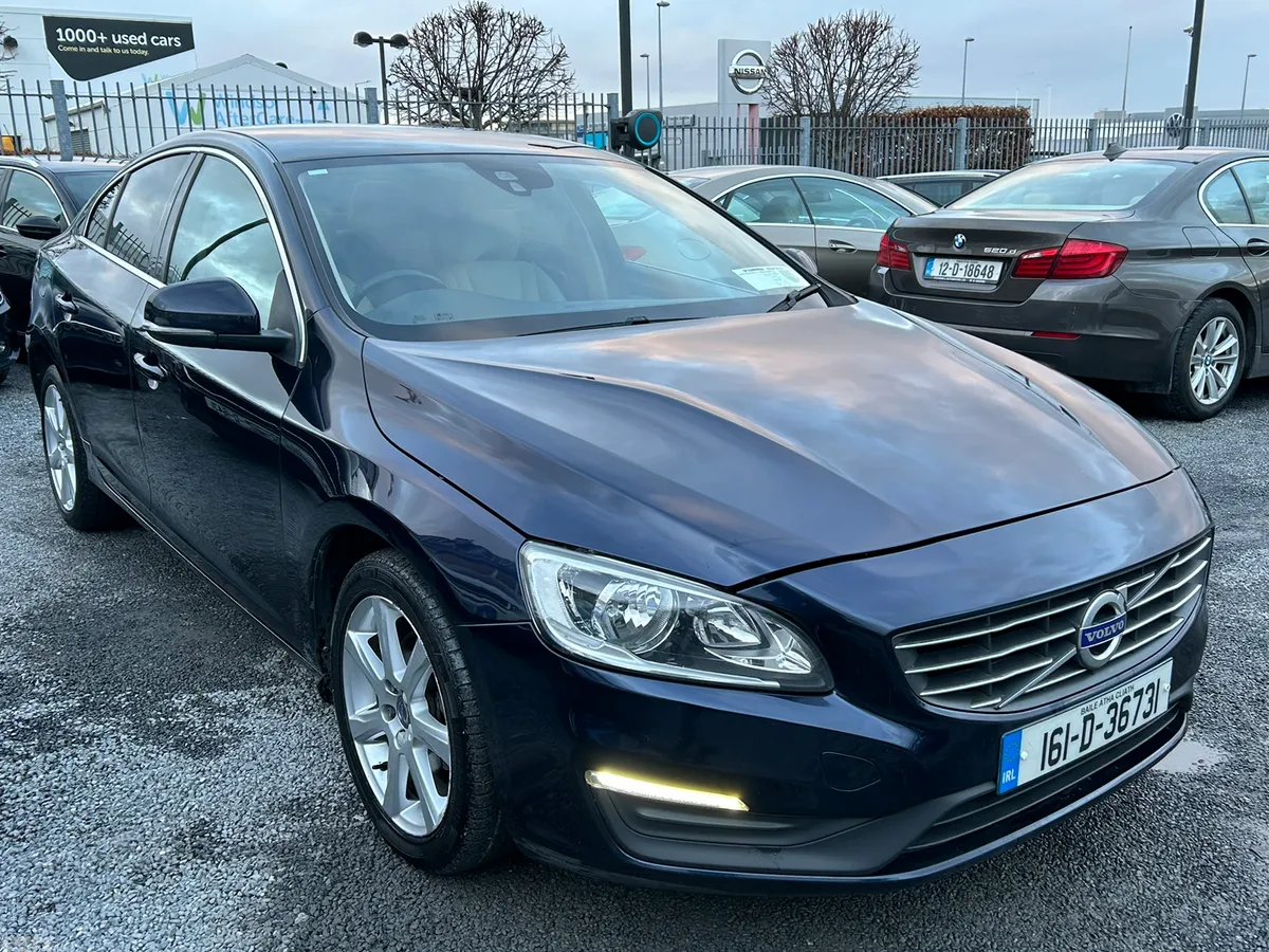Volvo S60 Saloon, Diesel, 2016, Blue