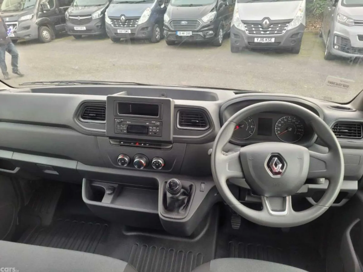 Renault Master MPV, Diesel, 2026, Grey