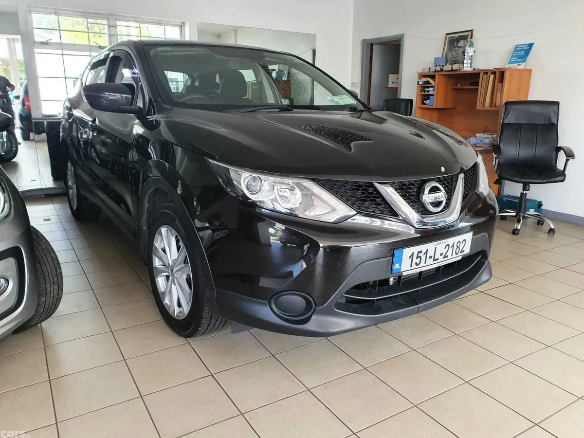 Nissan Qashqai Hatchback, Diesel, 2015, Black