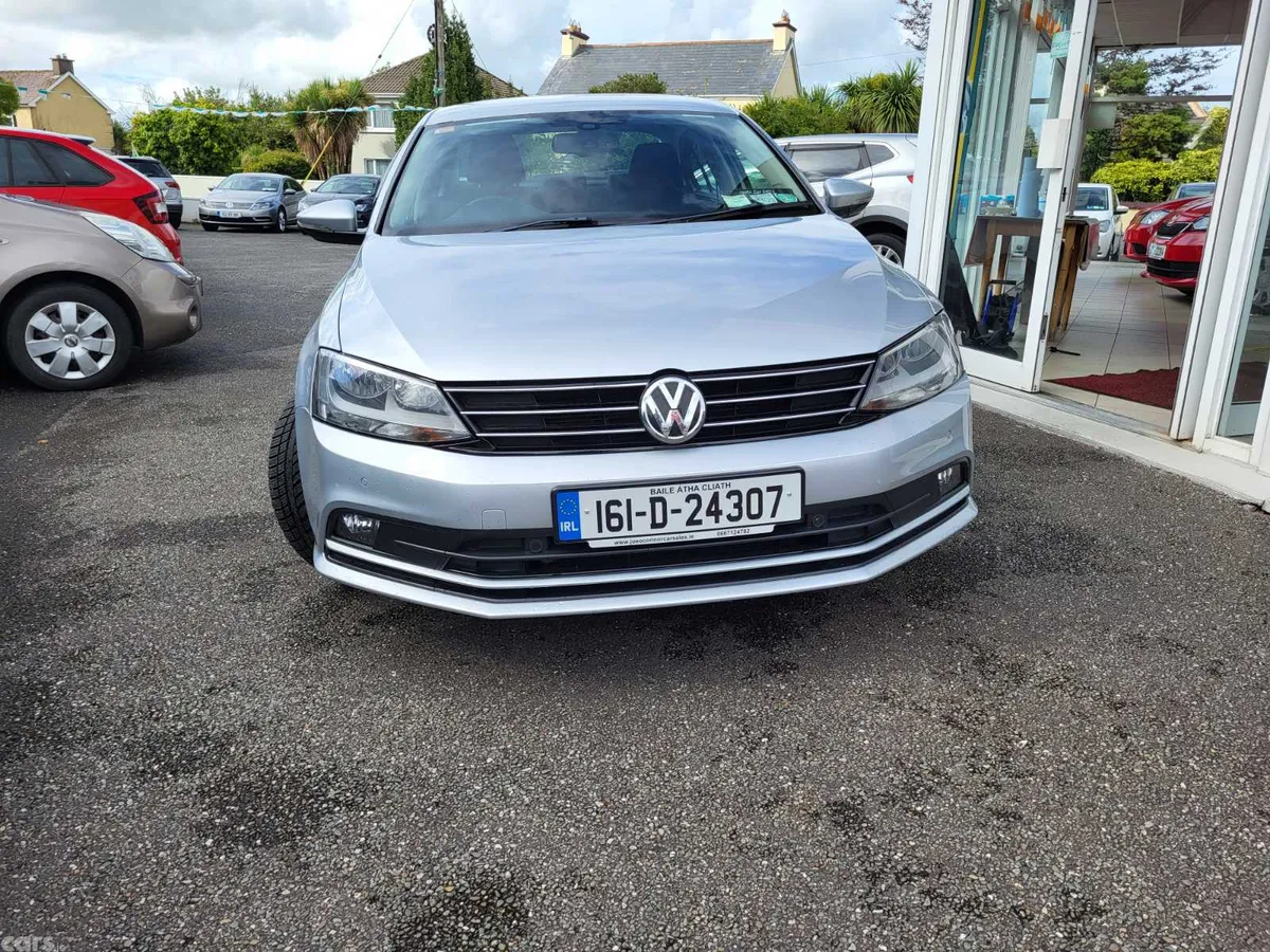 Volkswagen Jetta Saloon, Diesel, 2016, Silver