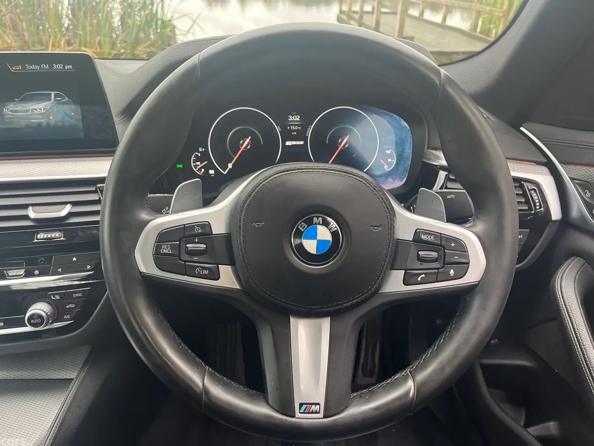 BMW 5-Series Saloon, Petrol Plug-in Hybrid, 2018, Grey