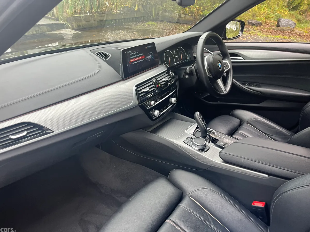 BMW 5-Series Saloon, Petrol Plug-in Hybrid, 2018, Grey