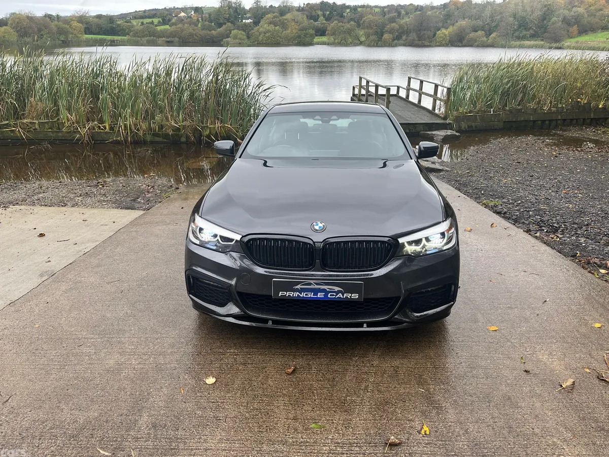 BMW 5-Series Saloon, Petrol Plug-in Hybrid, 2018, Grey