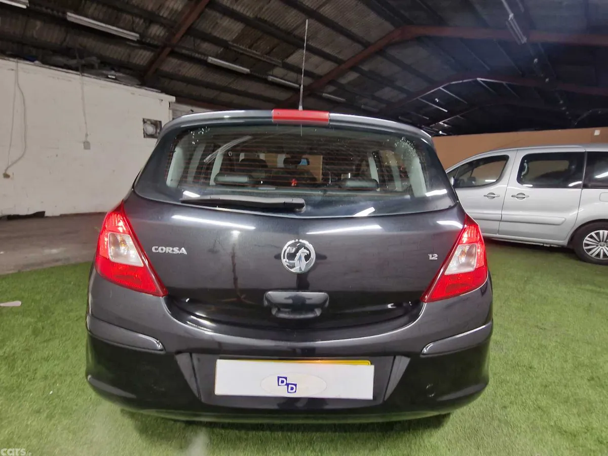 Vauxhall Corsa Hatchback, Petrol, 2014, Black