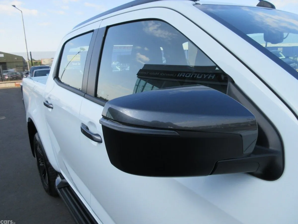 Isuzu D-Max MPV, Diesel, 2026, White