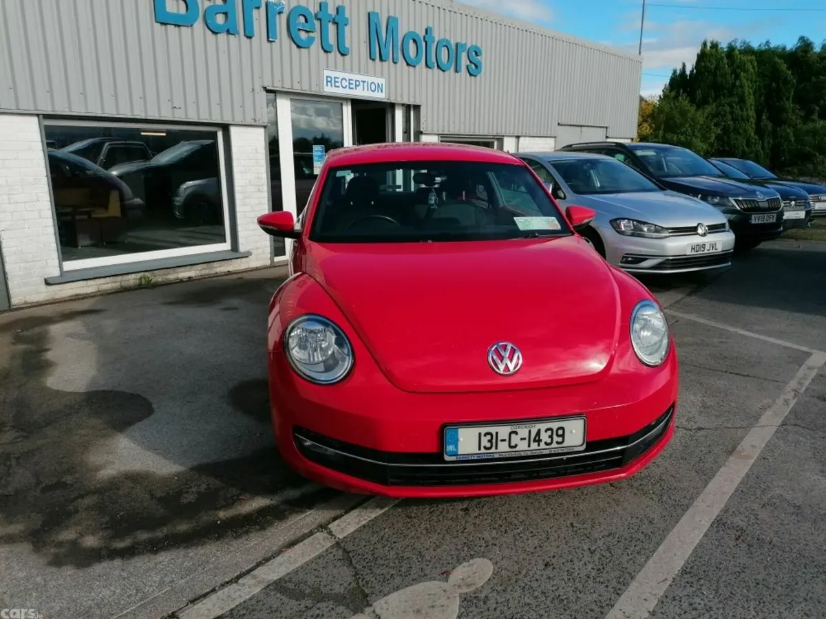 Volkswagen Beetle Hatchback, Diesel, 2013, Red