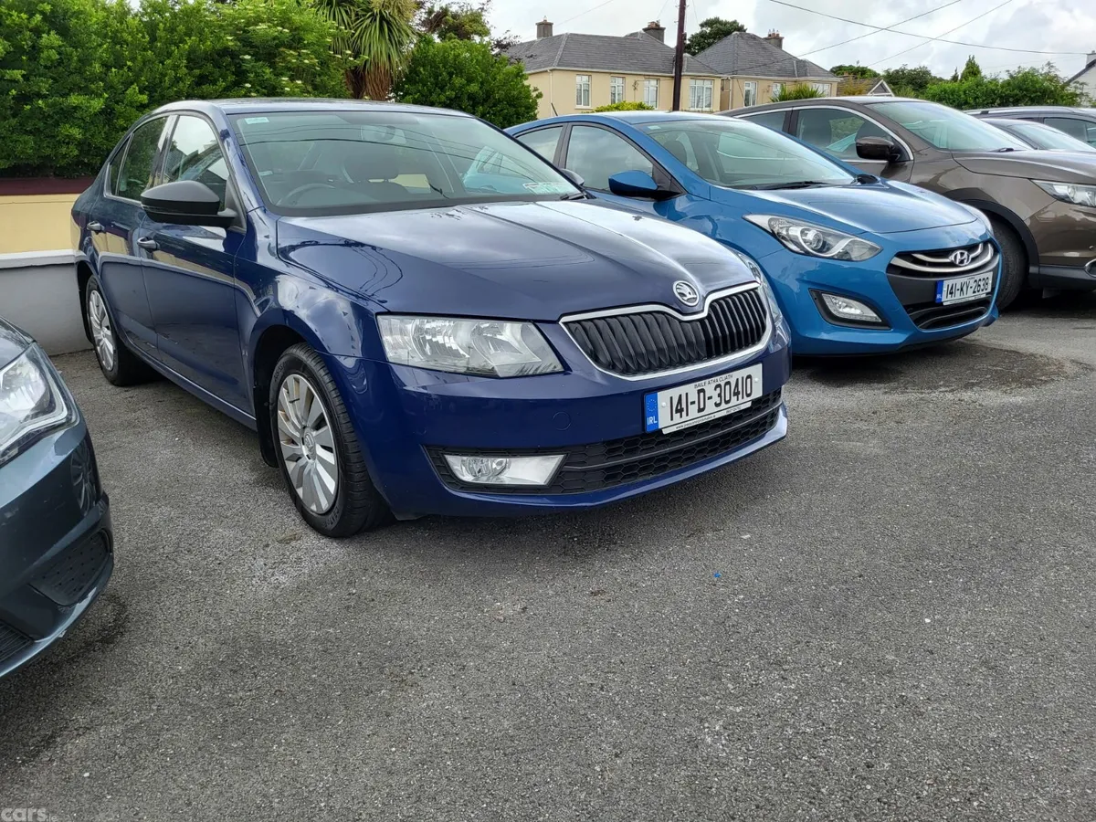 Skoda Octavia Hatchback, Diesel, 2014, Blue
